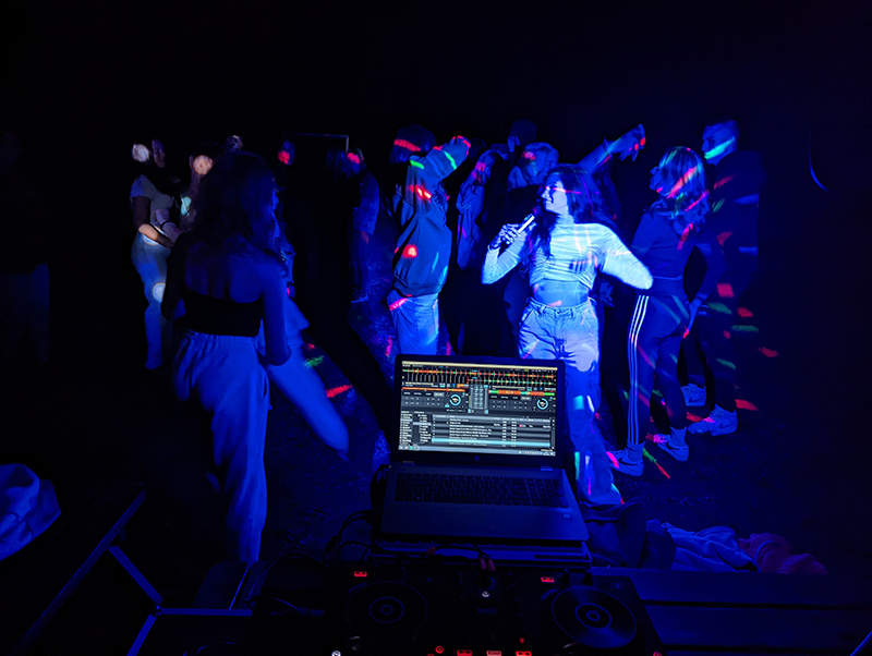 Venkovn&iacute; stage